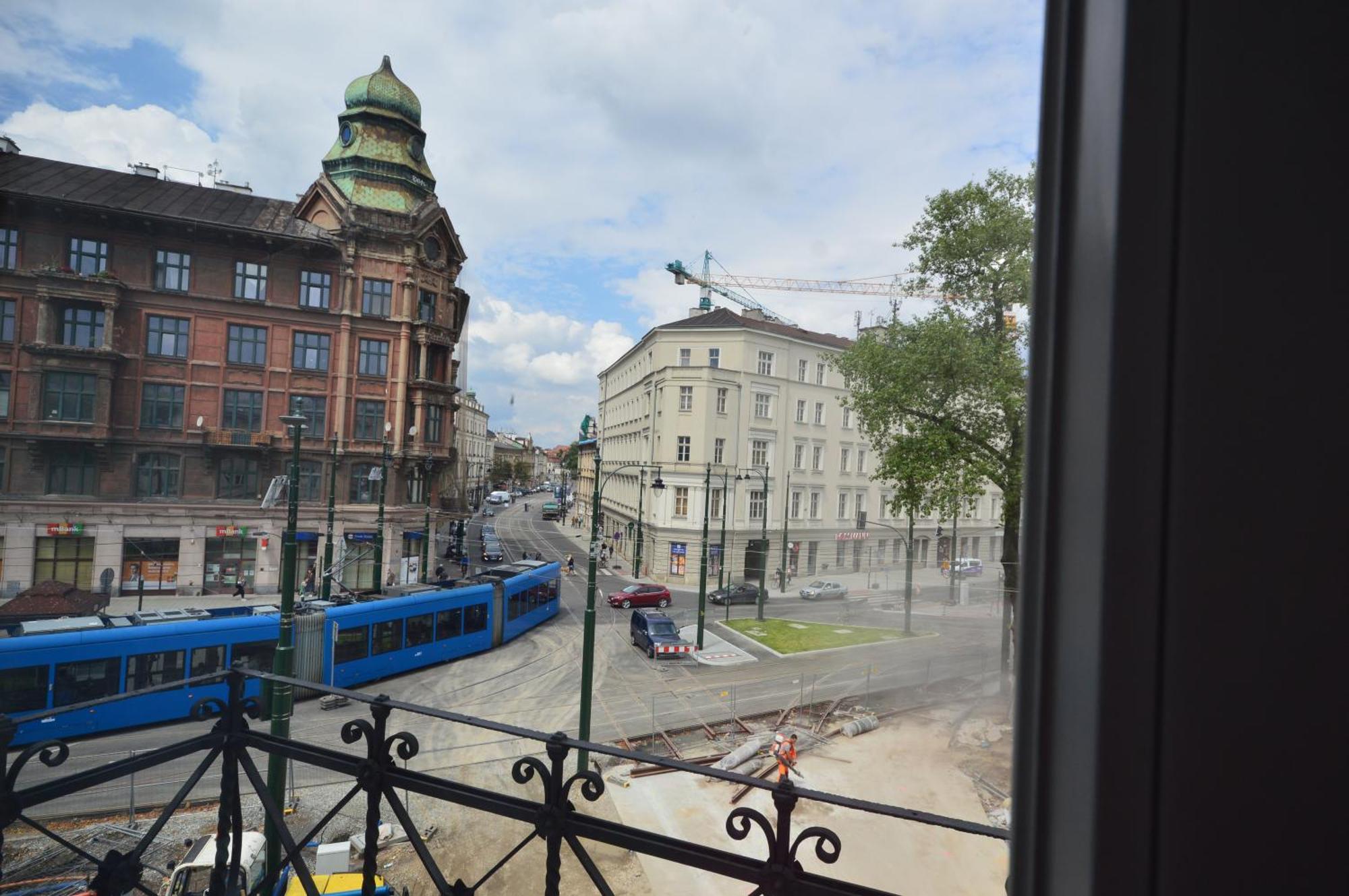 Royal Castle Apartments Краков Экстерьер фото
